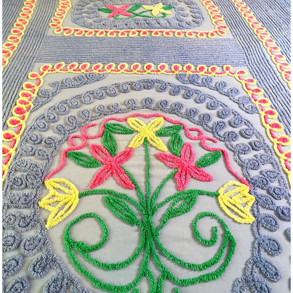 Vintage Chenille Bedspread Blanket Full Queen KIng Blue Flowers 90 x 100 Heavy